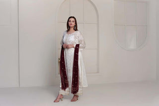 Which Fabrics Are Best for Pakistani Formal Dresses?